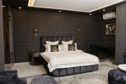Gotham Suite