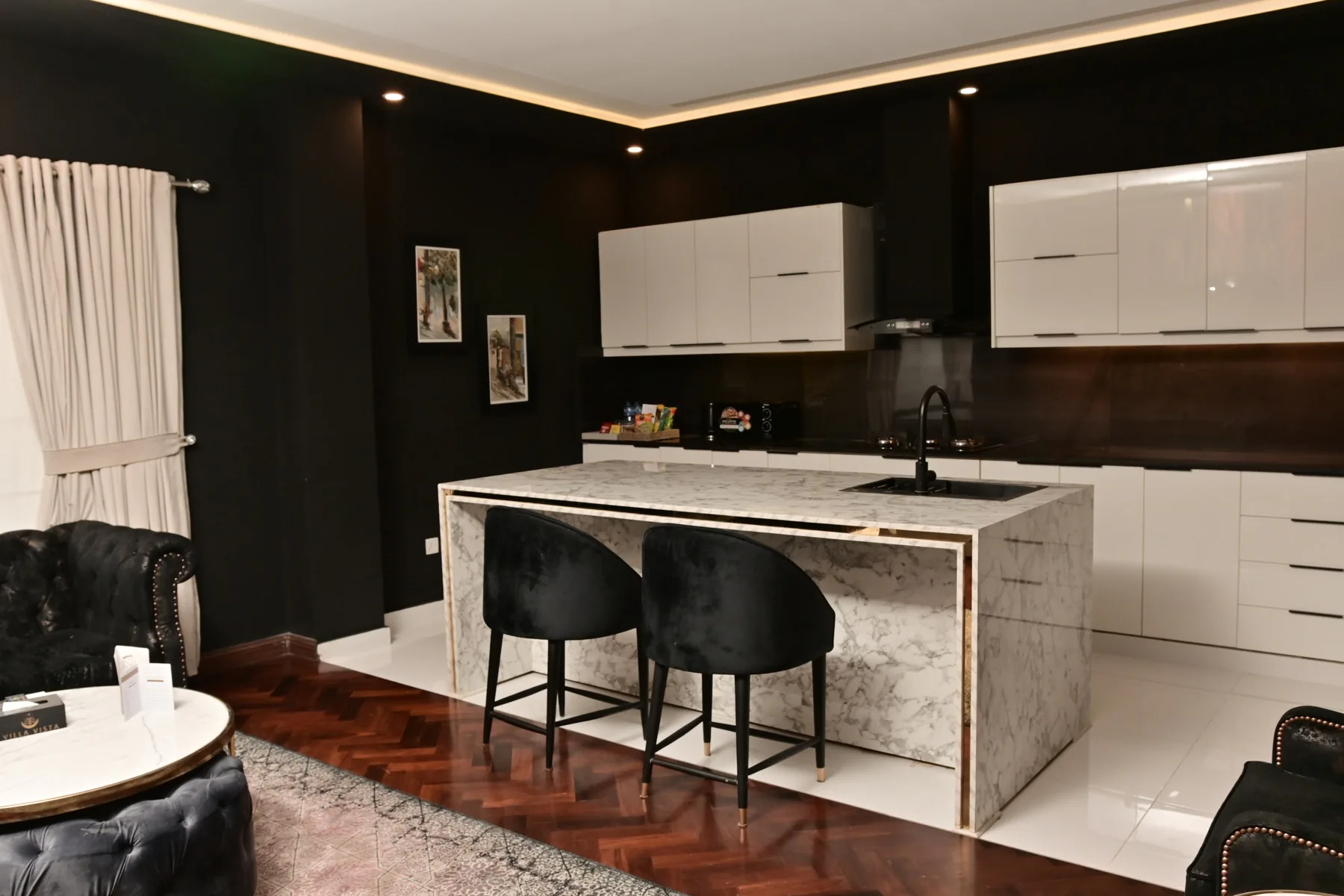 Manhattan Apartment
