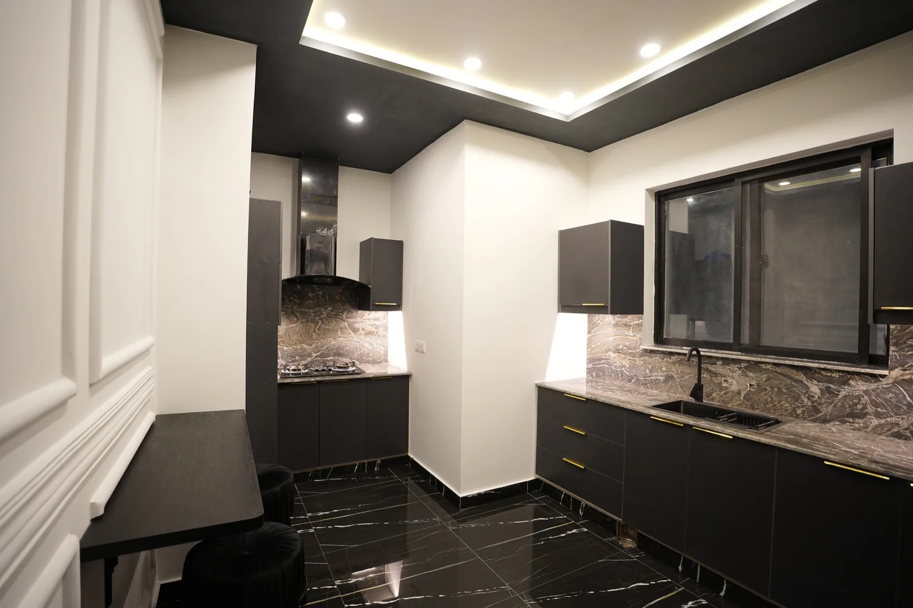 The kitchen at Villa Vista