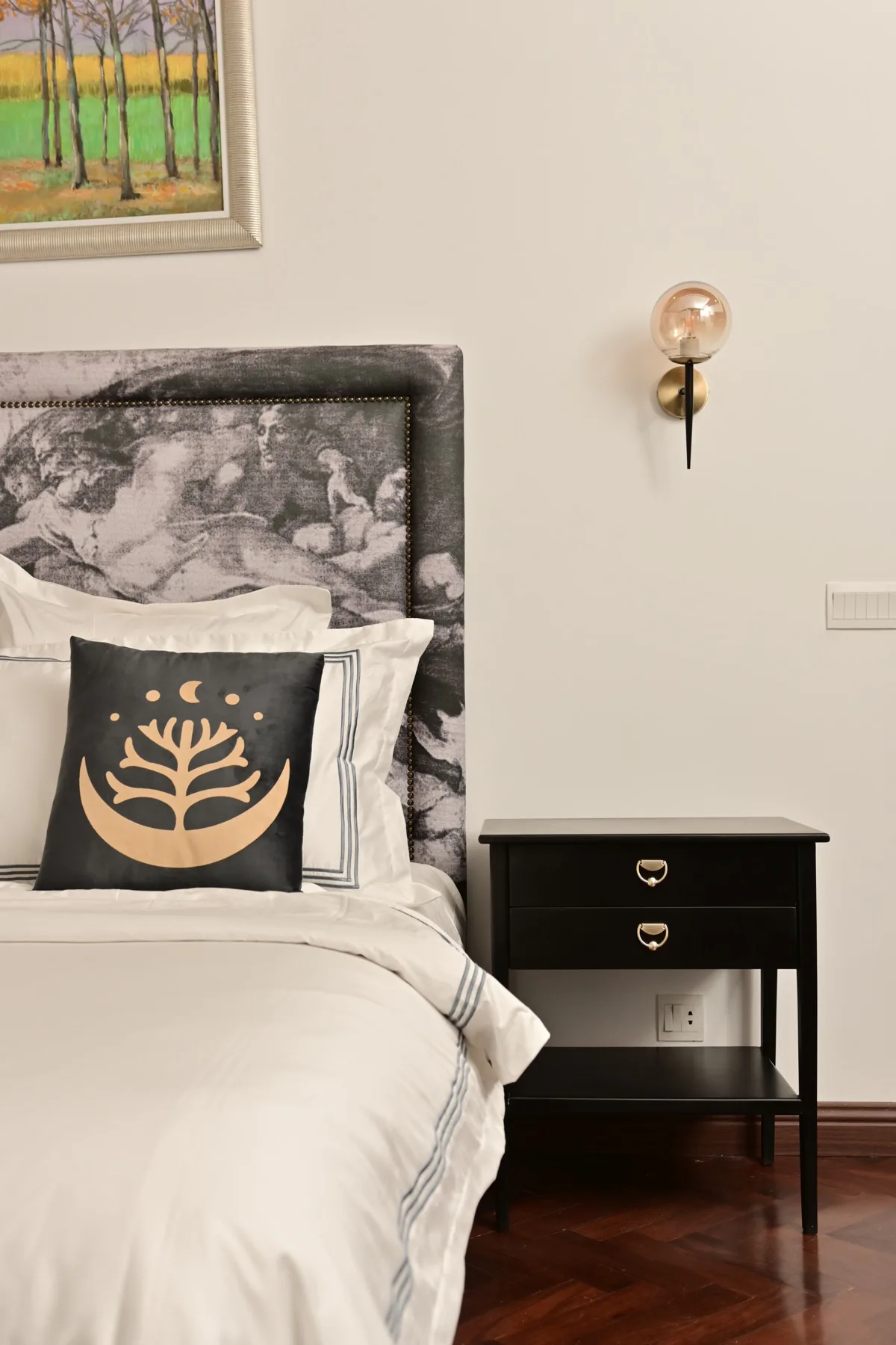 Manhattan Apartment at Villa Vista